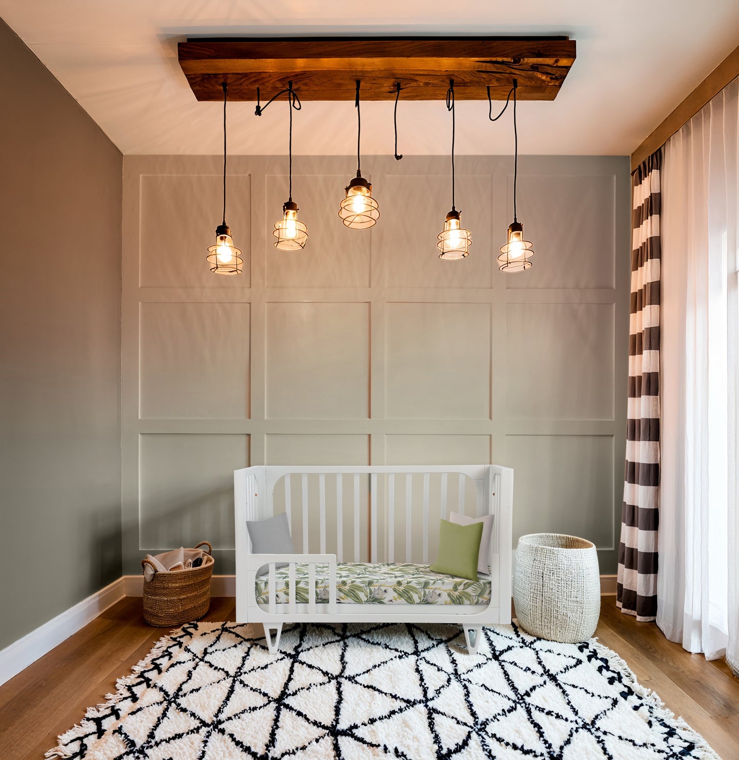 COCOON Vibe White including an Australian made Inner Spring mattress & Toddler bed rail